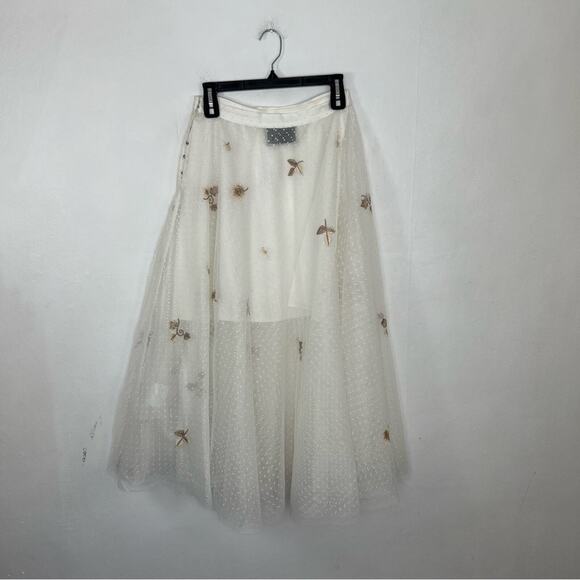 Interdee Paris Fashion Embroidered Floral Netting Skirt Size Small - Picture 2 of 14